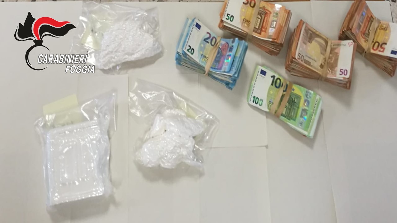 Dopo l’omicidio a San Severo raffica di controlli. E vedete cosa hanno trovato i carabinieri….