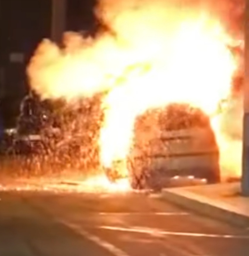 Incendiata l’auto di un agente di polizia locale di Orta Nova. Interviene il Sindaco.