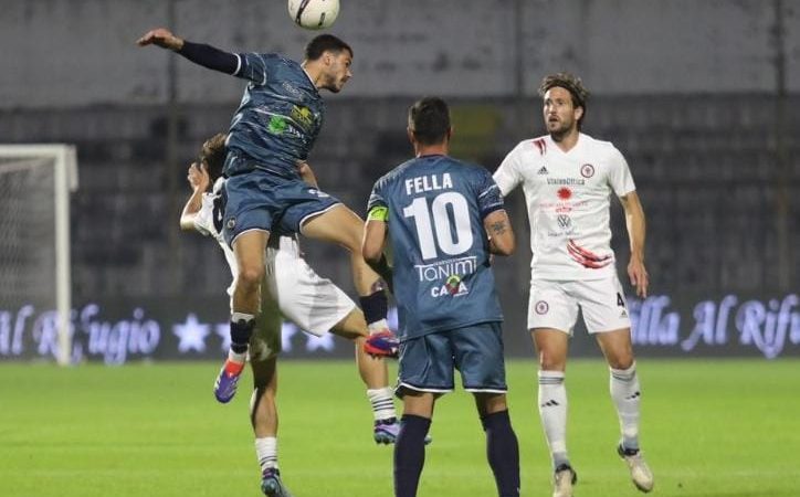 Una sconfitta, con la Cavese (2-1), che sembra quasi un regalo